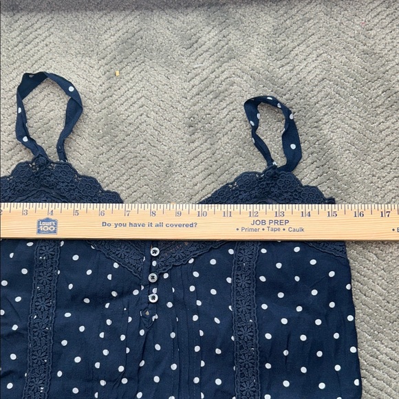 New Hollister Polka Dot Lace Cami Top Navy Blue Button Front Size Medium - Picture 8 of 10